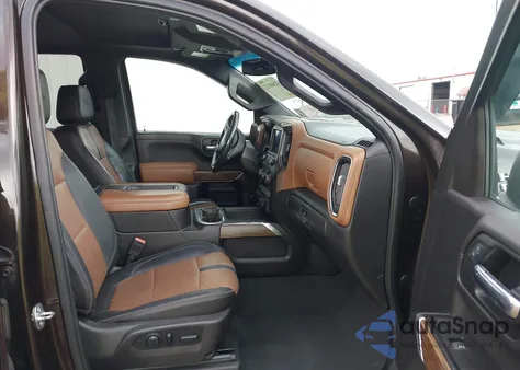 2019 Chevrolet Silverado 1500 High Country z USA, uszkodzony, nr VIN 1GCUYHEL8KZ100647